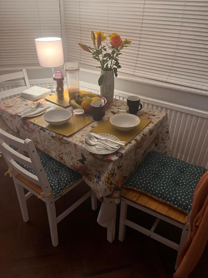 From Cosy Acomodação com café da manhã 